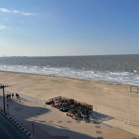 Huswell - Beautiful Spacious Studio With Frontal Sea View Knokke-Heist Exteriér fotografie