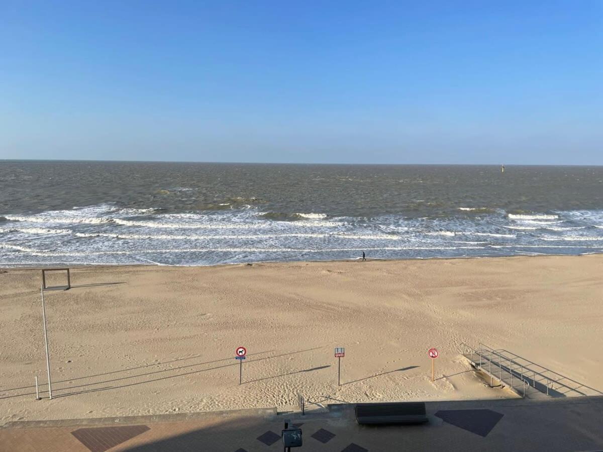 Huswell - Beautiful Spacious Studio With Frontal Sea View Knokke-Heist Exteriér fotografie